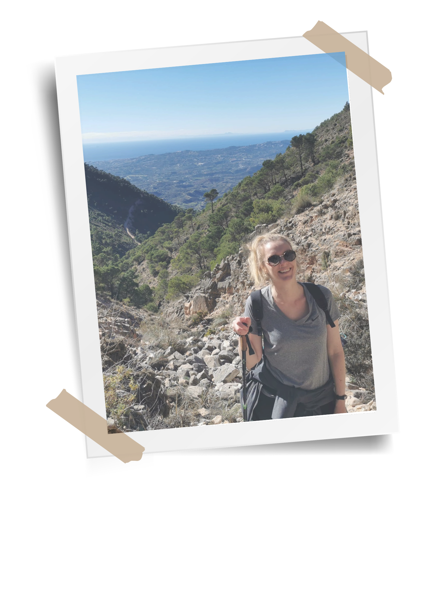 Mirjam tijdens een hike in de bergen bij Málaga, Spanje